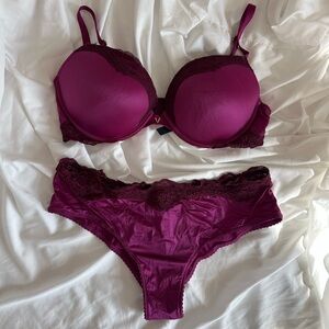 Victoria’s Secret matching set